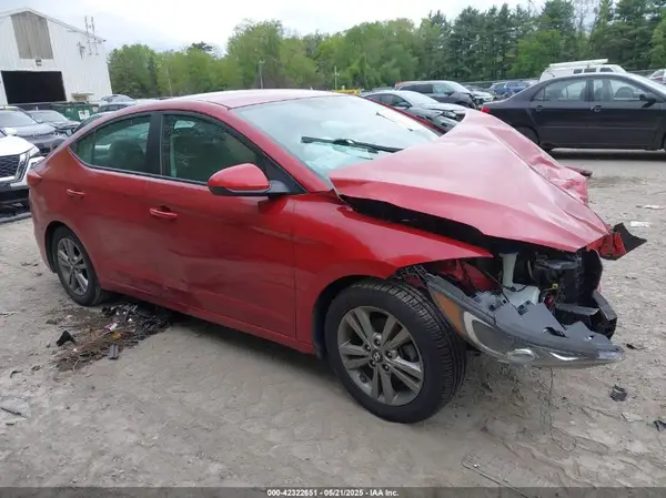 5NPD84LF0JH338648 2018 HYUNDAI ELANTRA - Image 1