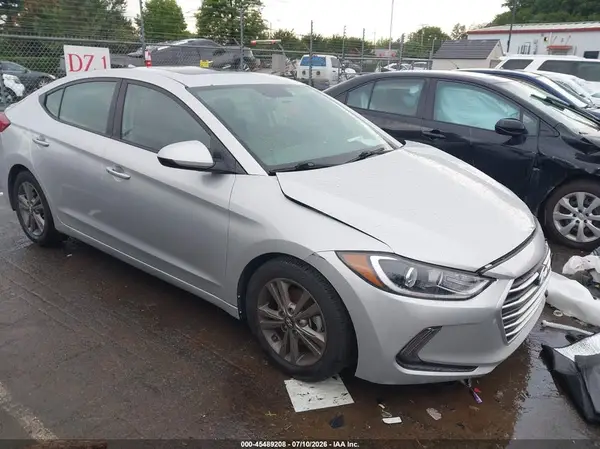 5NPD84LF0JH339590 2018 HYUNDAI ELANTRA - Image 1