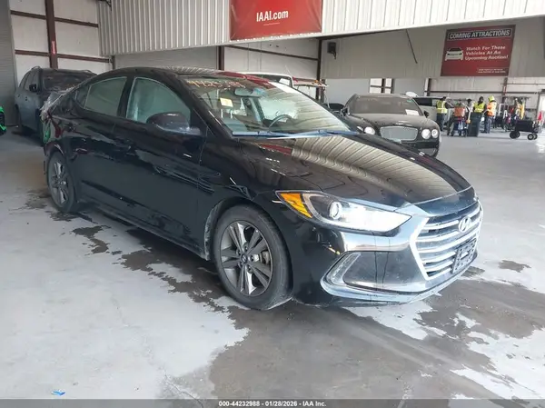 5NPD84LF0JH342733 2018 HYUNDAI ELANTRA - Image 1
