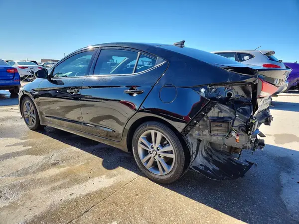 5NPD84LF0JH343106 2018 HYUNDAI ELANTRA - Image 2