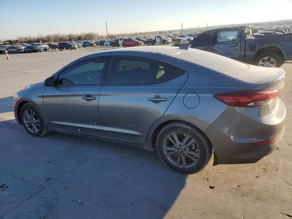 5NPD84LF0JH344935 2018 HYUNDAI ELANTRA - Image 2