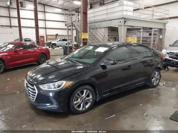 5NPD84LF0JH345941 2018 HYUNDAI ELANTRA - Image 2