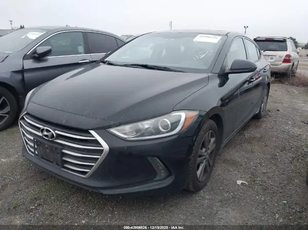 5NPD84LF0JH352484 2018 HYUNDAI ELANTRA - Image 2