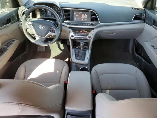 5NPD84LF0JH352565 2018 HYUNDAI ELANTRA - Image 8