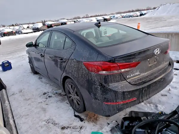 5NPD84LF0JH356857 2018 HYUNDAI ELANTRA - Image 2