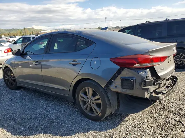 5NPD84LF0JH357927 2018 HYUNDAI ELANTRA - Image 2