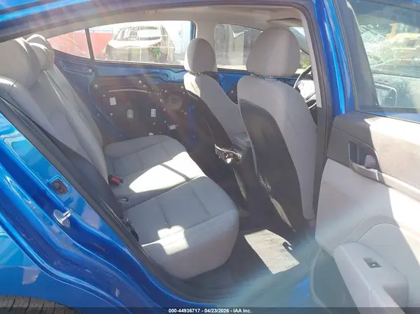 5NPD84LF0JH358169 2018 HYUNDAI ELANTRA - Image 8