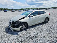 5NPD84LF0JH361508 2018 HYUNDAI ELANTRA