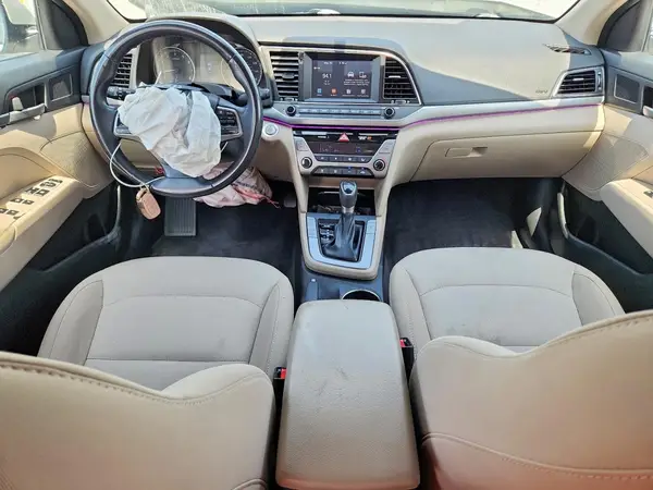 5NPD84LF0JH361508 2018 HYUNDAI ELANTRA - Image 8