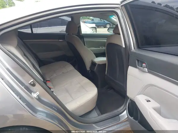5NPD84LF0JH362903 2018 HYUNDAI ELANTRA - Image 8