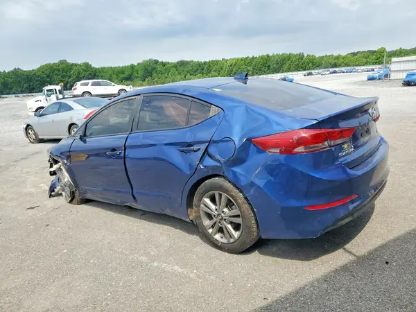 5NPD84LF0JH363291 2018 HYUNDAI ELANTRA - Image 2