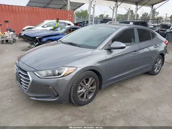 5NPD84LF0JH364151 2018 HYUNDAI ELANTRA - Image 2