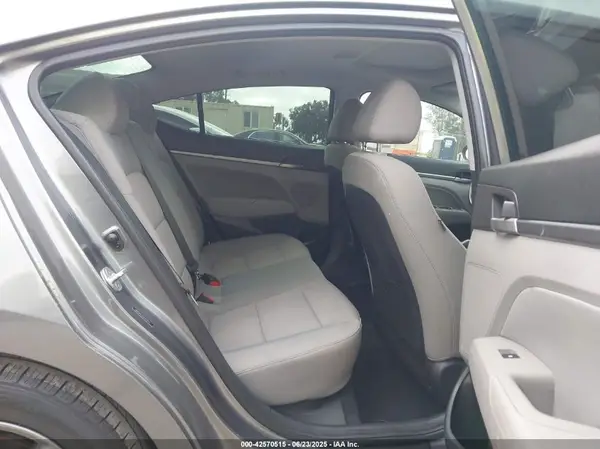5NPD84LF0JH364151 2018 HYUNDAI ELANTRA - Image 8