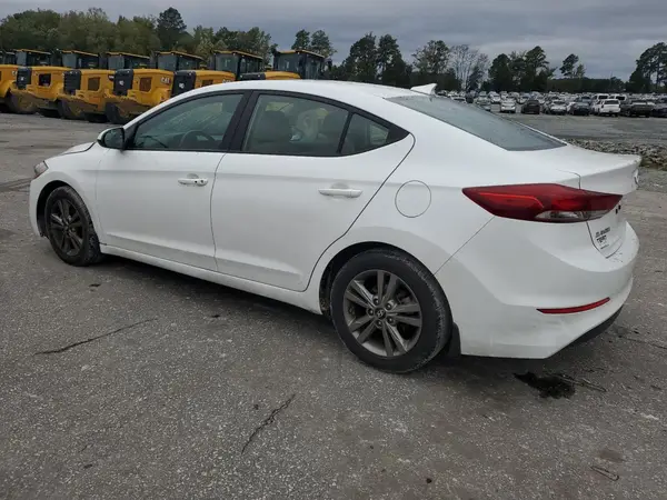 5NPD84LF0JH365025 2018 HYUNDAI ELANTRA - Image 2