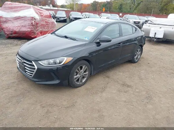 5NPD84LF0JH365817 2018 HYUNDAI ELANTRA - Image 2