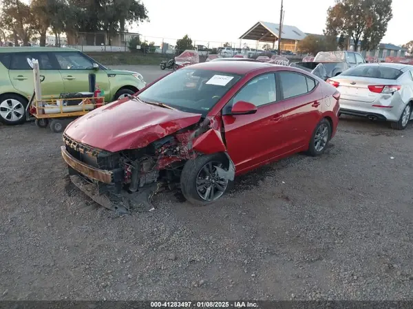 5NPD84LF0JH366059 2018 HYUNDAI ELANTRA - Image 2
