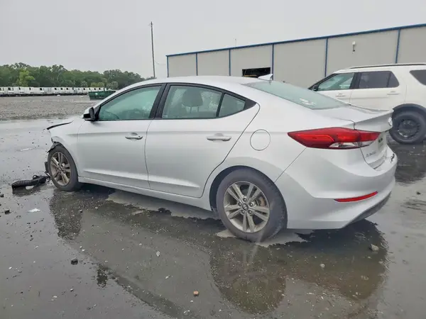5NPD84LF0JH366305 2018 HYUNDAI ELANTRA - Image 2