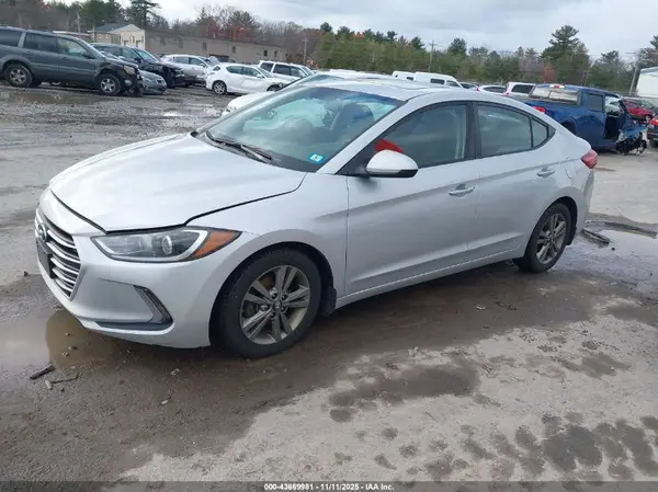 5NPD84LF0JH367339 2018 HYUNDAI ELANTRA - Image 2