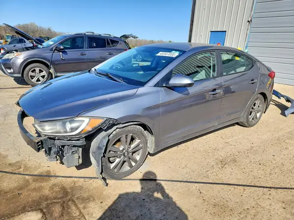 5NPD84LF0JH368703 2018 HYUNDAI ELANTRA - Image 1