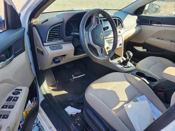 5NPD84LF0JH369172 2018 HYUNDAI ELANTRA - Image 8