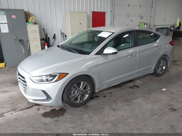 5NPD84LF0JH369267 2018 HYUNDAI ELANTRA - Image 2