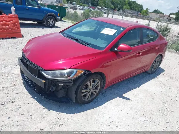 5NPD84LF0JH370693 2018 HYUNDAI ELANTRA - Image 2