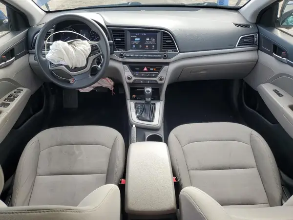 5NPD84LF0JH373061 2018 HYUNDAI ELANTRA - Image 8