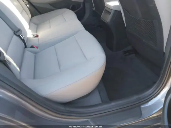 5NPD84LF0JH376249 2018 HYUNDAI ELANTRA - Image 8