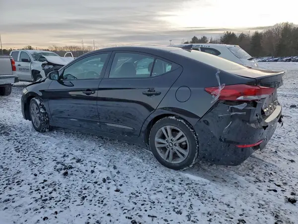 5NPD84LF0JH379622 2018 HYUNDAI ELANTRA - Image 2