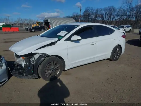 5NPD84LF0JH385176 2018 HYUNDAI ELANTRA - Image 2