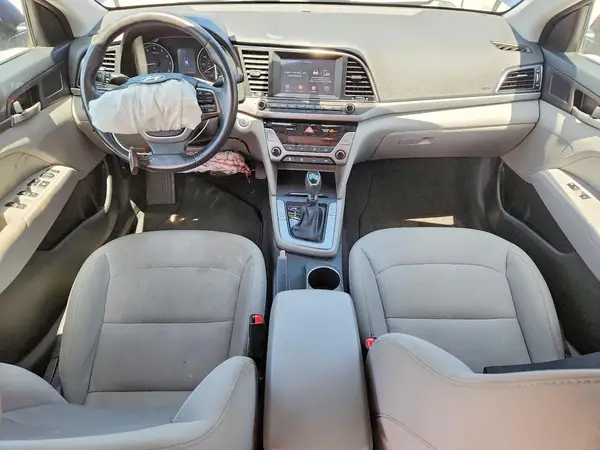 5NPD84LF0JH386120 2018 HYUNDAI ELANTRA - Image 8