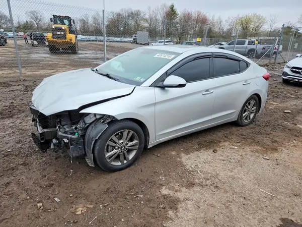 5NPD84LF0JH386246 2018 HYUNDAI ELANTRA - Image 1