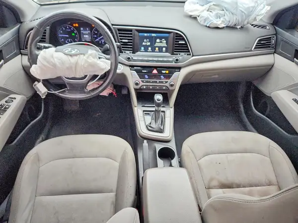 5NPD84LF0JH386246 2018 HYUNDAI ELANTRA - Image 8
