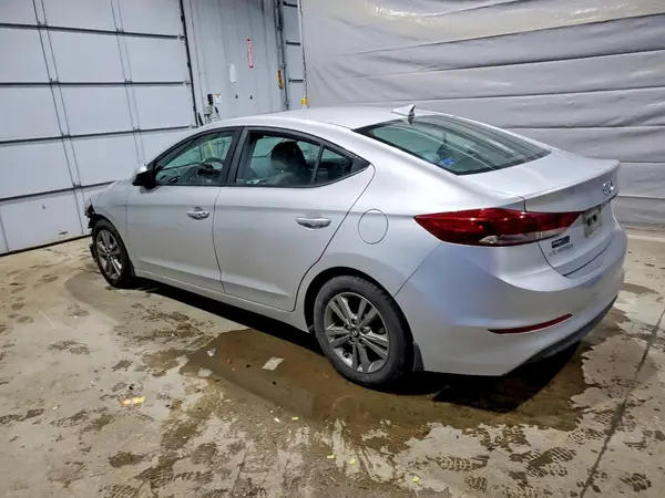 5NPD84LF0JH387302 2018 HYUNDAI ELANTRA - Image 2