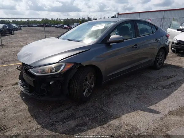 5NPD84LF0JH387588 2018 HYUNDAI ELANTRA - Image 2