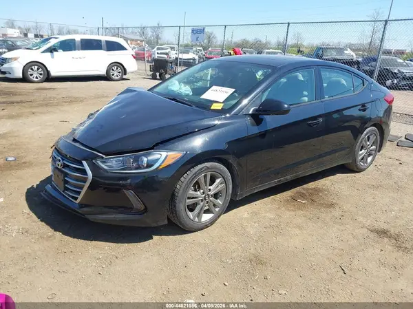 5NPD84LF0JH388501 2018 HYUNDAI ELANTRA - Image 2