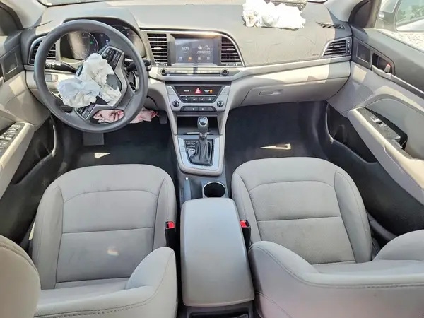 5NPD84LF0JH388983 2018 HYUNDAI ELANTRA - Image 8