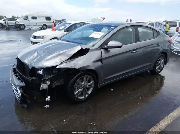 5NPD84LF0JH390796 2018 HYUNDAI ELANTRA - Image 2