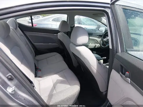 5NPD84LF0JH390796 2018 HYUNDAI ELANTRA - Image 8