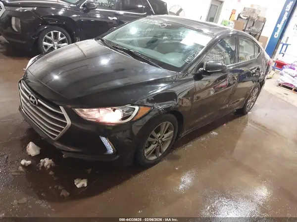 5NPD84LF0JH394735 2018 HYUNDAI ELANTRA - Image 2