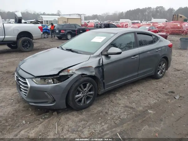 5NPD84LF0JH395495 2018 HYUNDAI ELANTRA - Image 2