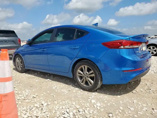 5NPD84LF0JH396128 2018 HYUNDAI ELANTRA - Image 2