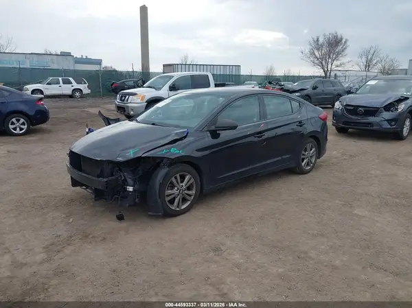 5NPD84LF0JH398722 2018 HYUNDAI ELANTRA - Image 2