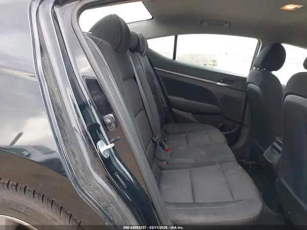 5NPD84LF0JH398722 2018 HYUNDAI ELANTRA - Image 8