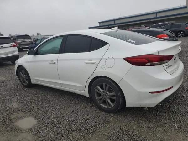 5NPD84LF0JH398767 2018 HYUNDAI ELANTRA - Image 2