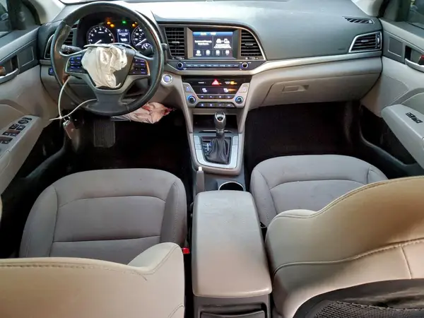 5NPD84LF0JH399272 2018 HYUNDAI ELANTRA - Image 8