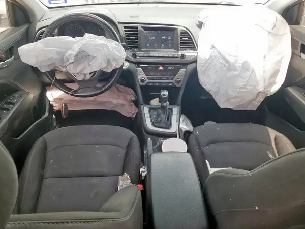 5NPD84LF0JH399904 2018 HYUNDAI ELANTRA - Image 8