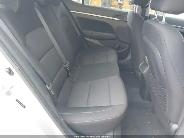 5NPD84LF0JH400565 2018 HYUNDAI ELANTRA - Image 8