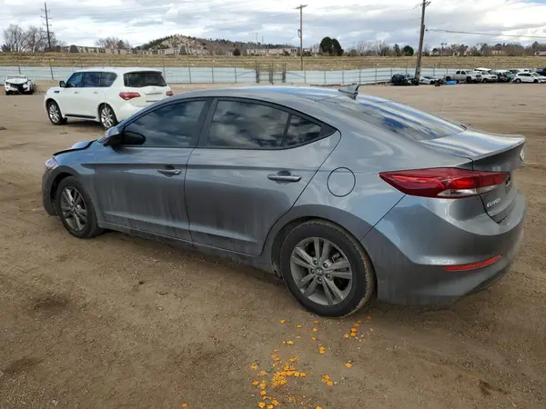 5NPD84LF0JH401392 2018 HYUNDAI ELANTRA - Image 2