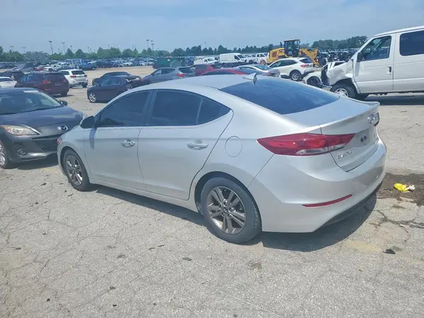 5NPD84LF0JH402347 2018 HYUNDAI ELANTRA - Image 2